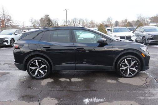 Deep Black Pearl 2023 Volkswagen ID.4 AWD Pro S