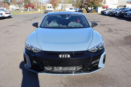 2022 Audi RS e-tron GT quattro