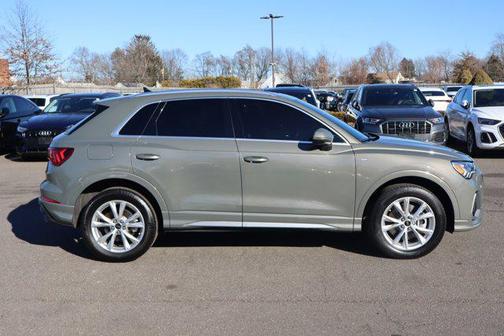 2024 Audi Q3 Premium 45 TFSI S line quattro Tiptronic