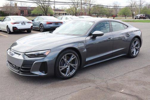 2022 Audi e-tron GT Premium Plus