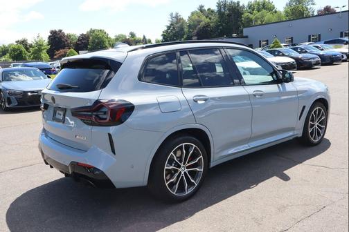 Brooklyn Grey Metallic 2024 BMW X3 M40i
