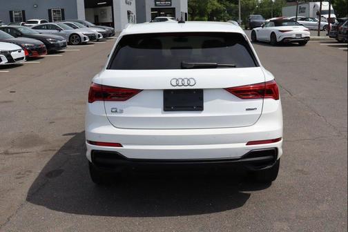 Ibis White 2023 Audi Q3 45 S line Premium Plus