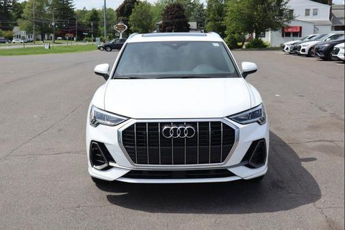 Ibis White 2023 Audi Q3 45 S line Premium Plus