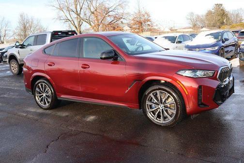 2025 BMW X6 M60i