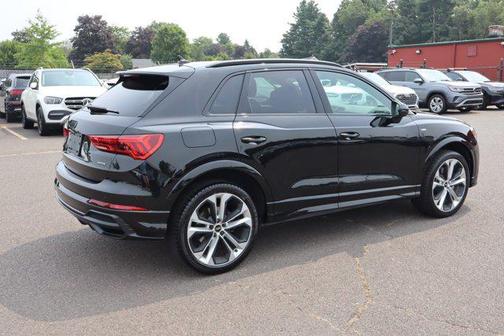 2022 Audi Q3 45 S line Premium Plus