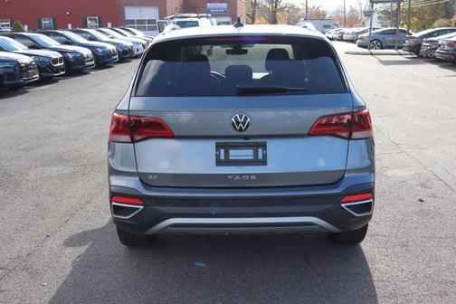 2024 Volkswagen Taos 1.5T SE