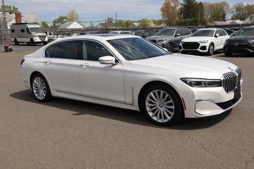 2021 BMW 745e xDrive