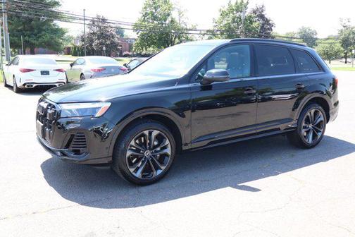 2025 Audi Q7 55 Premium Plus