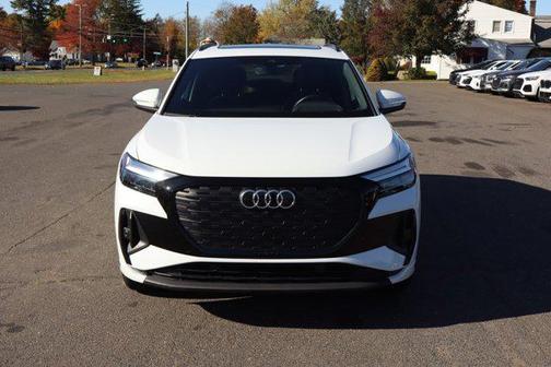 2024 Audi Q4 e-tron Premium Plus 50 quattro