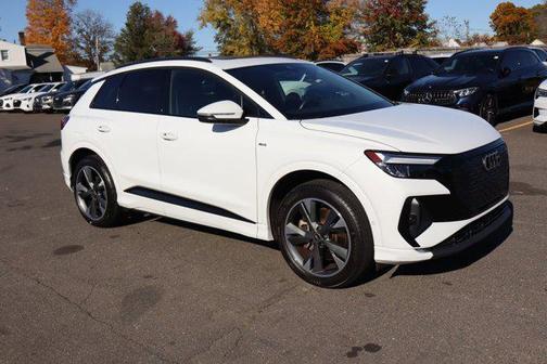 2024 Audi Q4 e-tron Premium Plus 50 quattro