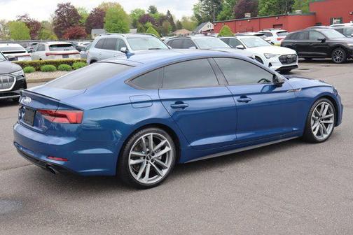 Ascari Blue Metallic 2019 Audi A5 45 Premium