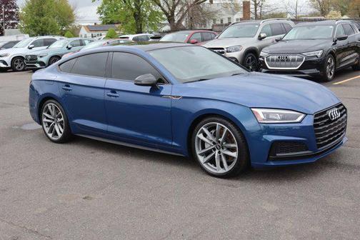 Ascari Blue Metallic 2019 Audi A5 45 Premium