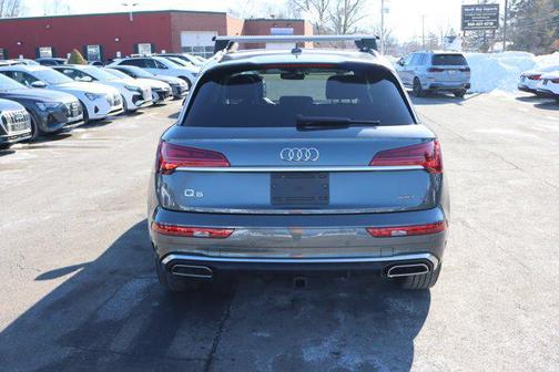 2023 Audi Q5 45 S line Premium