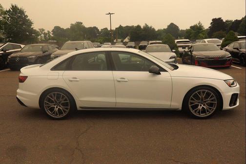 Glacier White Metallic 2023 Audi S4 Premium Plus TFSI quattro Tiptronic
