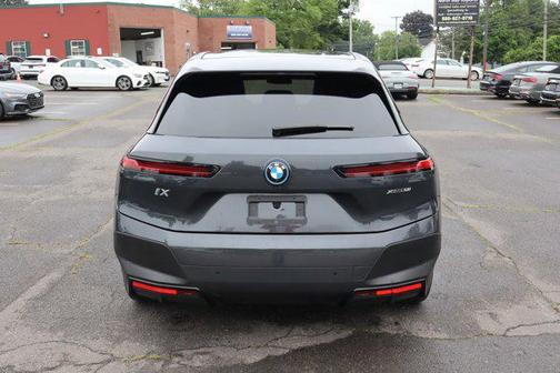 2022 BMW iX xDrive50