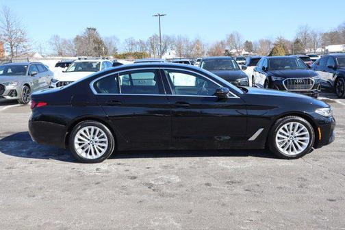 2023 BMW 530 i xDrive