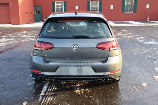 2019 Volkswagen Golf R 2.0T DSG