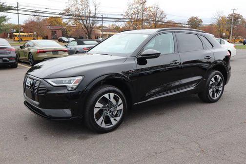 2021 Audi e-tron Premium