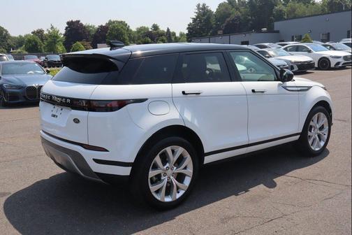Fuji White 2022 Land Rover Range Rover Evoque SE