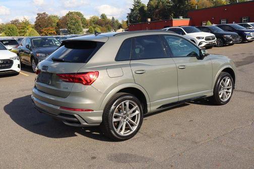 2025 Audi Q3 Premium 45 TFSI S line quattro Tiptronic