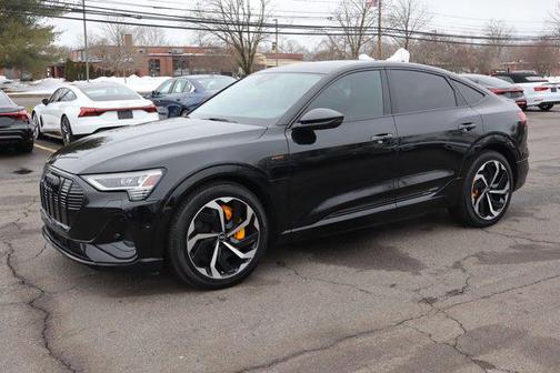 2022 Audi e-tron Sportback S line Premium Plus