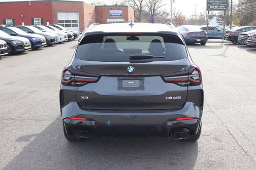 2023 BMW X3 M40i