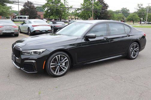 2022 BMW 750 i xDrive