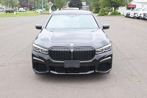 2022 BMW 750 i xDrive