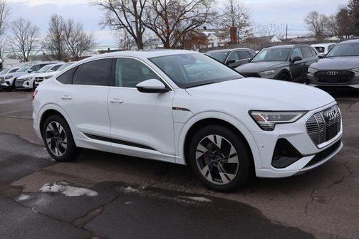 2022 Audi e-tron Sportback S line Premium Plus