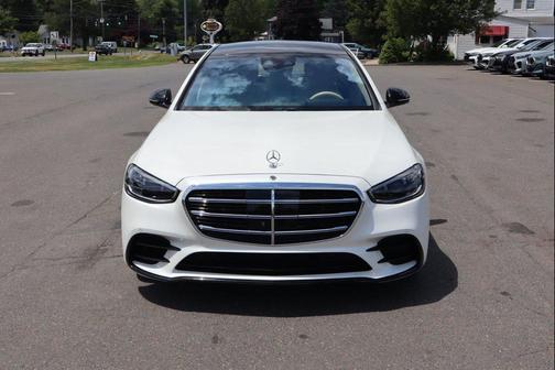 MANUFAKTUR Diamond White 2022 Mercedes-Benz S-Class 4MATIC