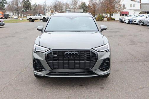 2024 Audi Q3 45 S line Premium Plus