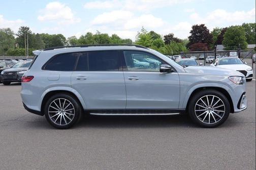 MANUFAKTUR Alpine Grey 2024 Mercedes-Benz GLS 450 4MATIC