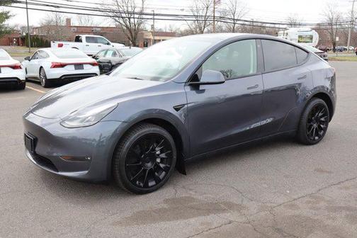 Midnight Silver Metallic 2023 Tesla Model Y Long Range Dual Motor All-Wheel Drive