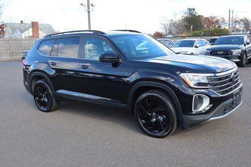 2025 Volkswagen Atlas 2.0T SE w/Technology 4MOTION