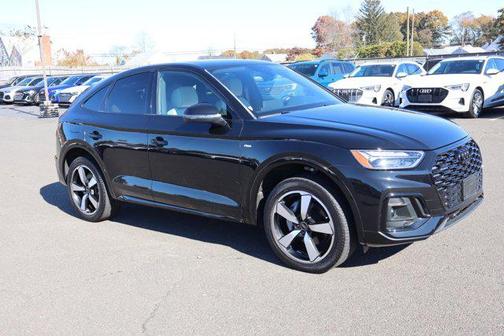 2022 Audi Q5 45 S line Premium Plus