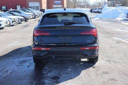 2022 Audi Q5 45 S line Premium Plus