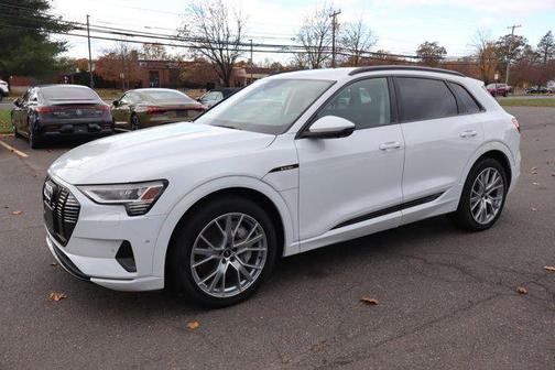 2021 Audi e-tron Prestige