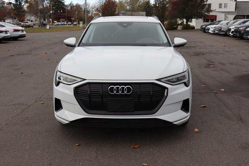 2021 Audi e-tron Prestige