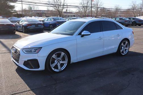 2023 Audi S4 Premium Plus TFSI quattro Tiptronic