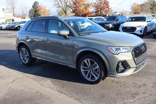 2025 Audi Q3 Premium 45 TFSI S line quattro Tiptronic