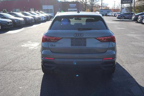 2025 Audi Q3 Premium 45 TFSI S line quattro Tiptronic