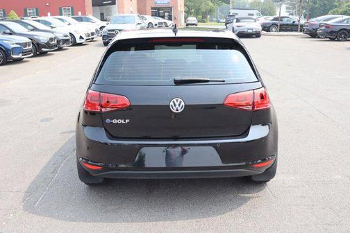 2016 Volkswagen e-Golf SEL Premium
