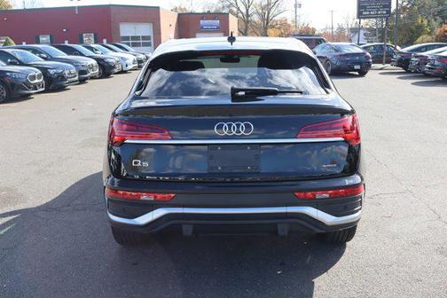 2022 Audi Q5 45 S line Premium Plus