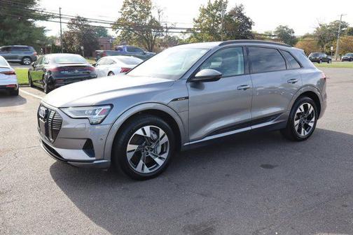 2021 Audi e-tron Premium