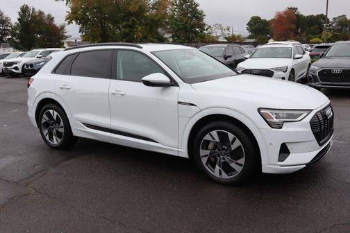 2021 Audi e-tron Premium