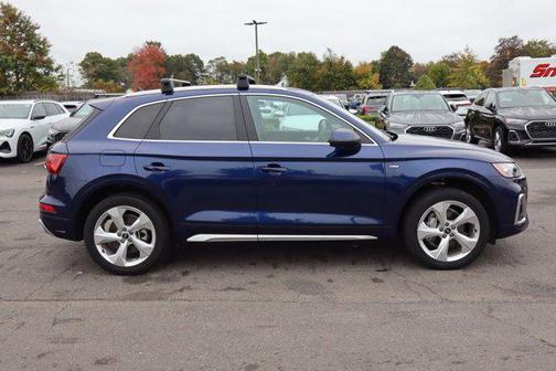 2022 Audi Q5 45 S line Premium Plus