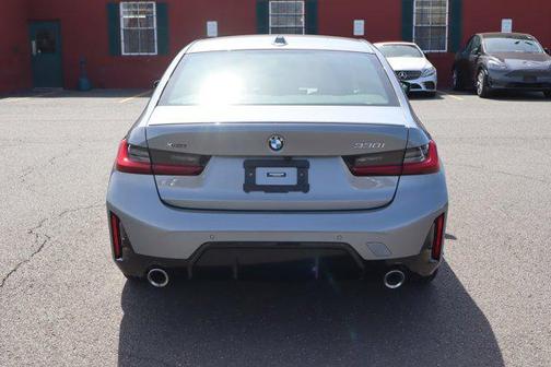2023 BMW 330 xDrive