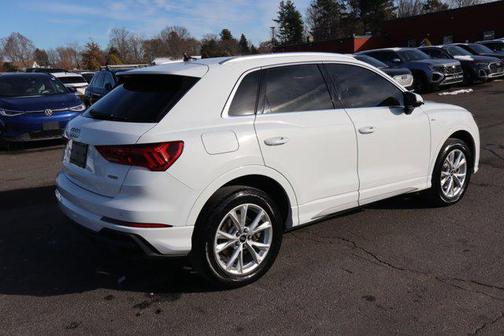 2023 Audi Q3 Premium 45 TFSI S line quattro Tiptronic