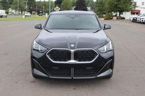 2025 BMW X2 xDrive28i