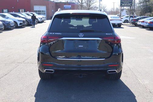 Obsidian Black Metallic 2025 Mercedes-Benz GLE 450e 4MATIC